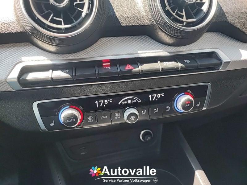 Audi Q2 35 TFSI S tronic Business