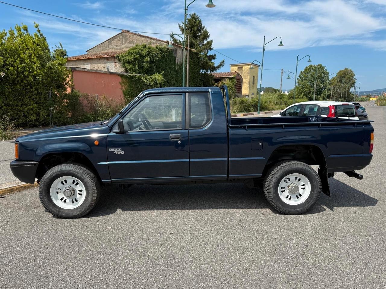 Mitsubishi L200