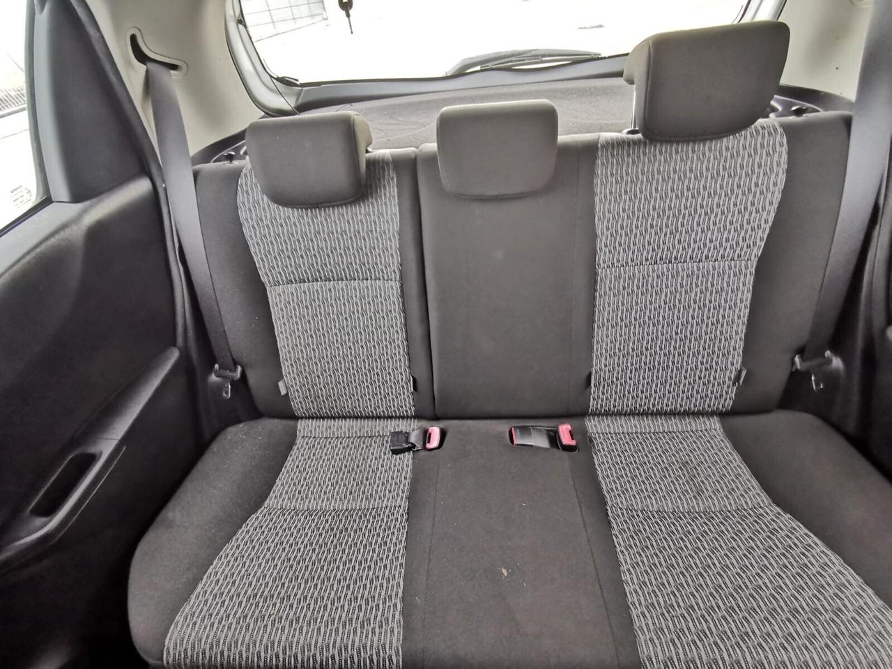 Toyota Yaris 1.4 D-4D 5P. Lounge - 2013