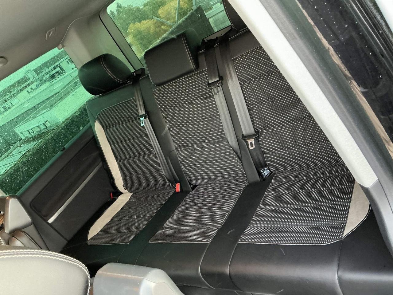 Volkswagen Multivan 2.0 TDI 204CV DSG 4Motion Bulli 70 IN ARRIVO!