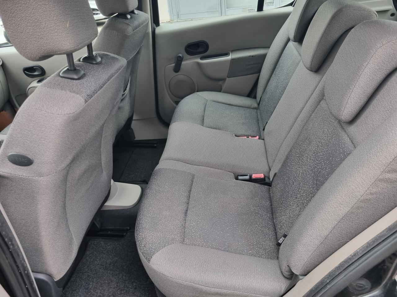 Renault Modus 1.5 dCi 70CV Luxe Dynamique