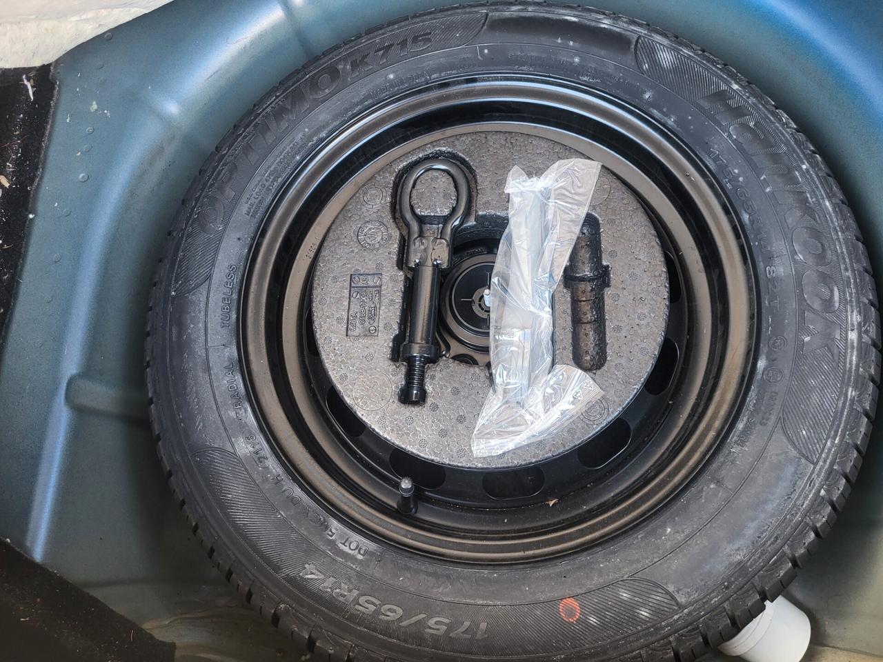 FORD Fiesta 1,5 TDCi-6B-UNICA PROP-NAVI-3 REVISIONI