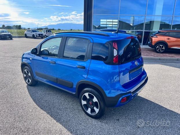 FIAT Panda 1.0 FireFly S&S Hybrid Cross