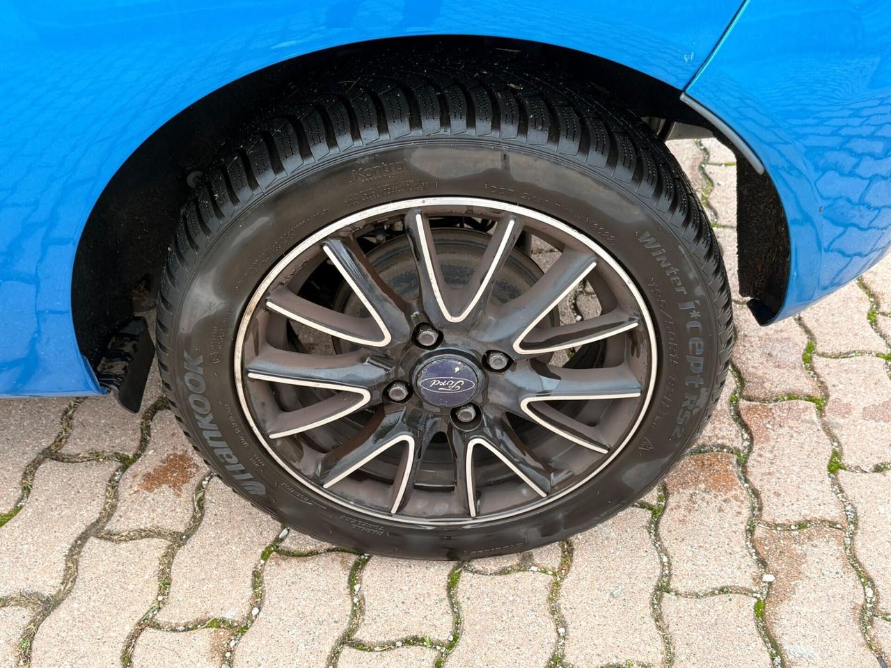 Ford Fiesta 1.4 3 porte Bz.- GPL Black & White Edition