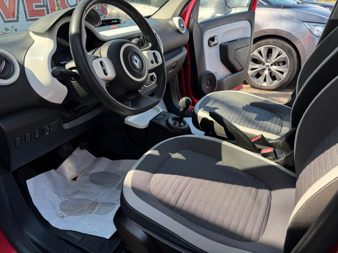 Renault Twingo TCe 90 CV EDC Zen