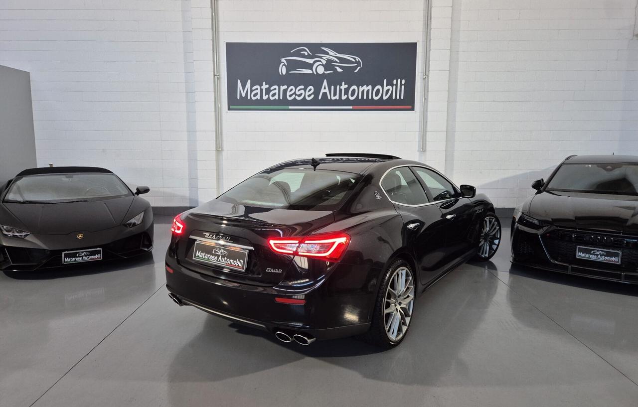 Maserati Ghibli V6 3.0cc 275cv tetto apribile certificata cerchi21