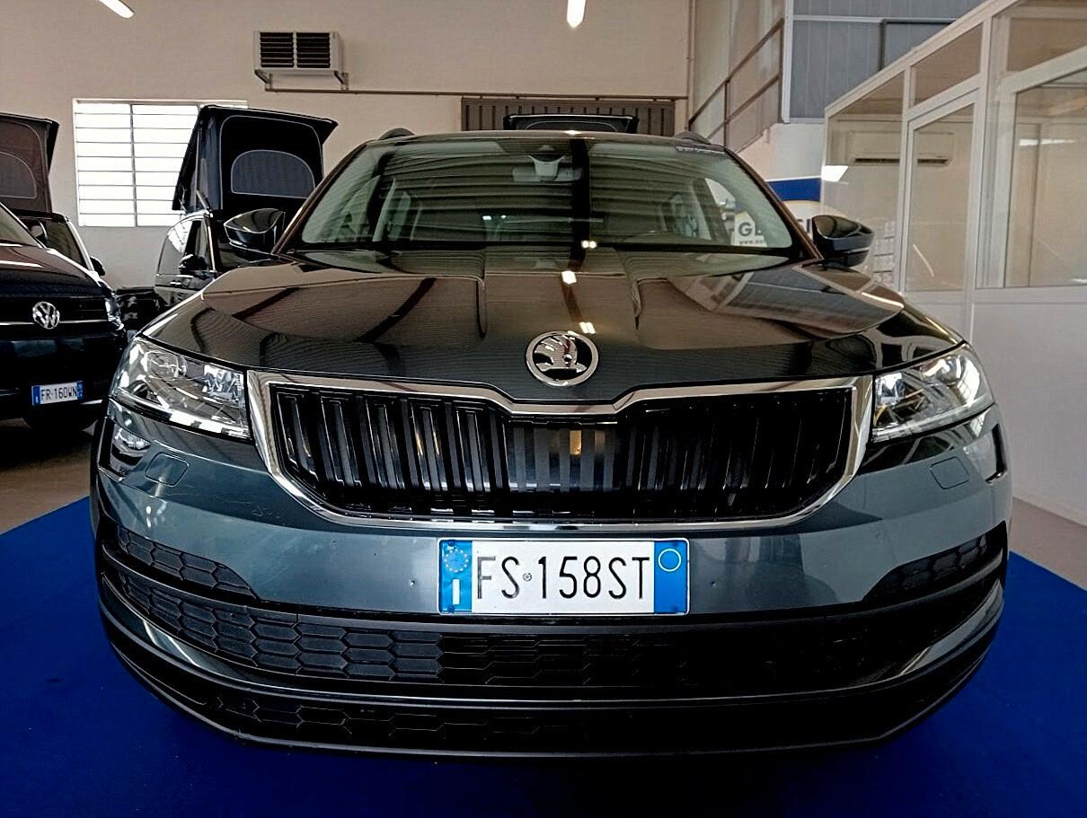 Skoda Karoq 1.6 TDI AMBITION CARPLAY CAMERA 17" PRONTA CONS