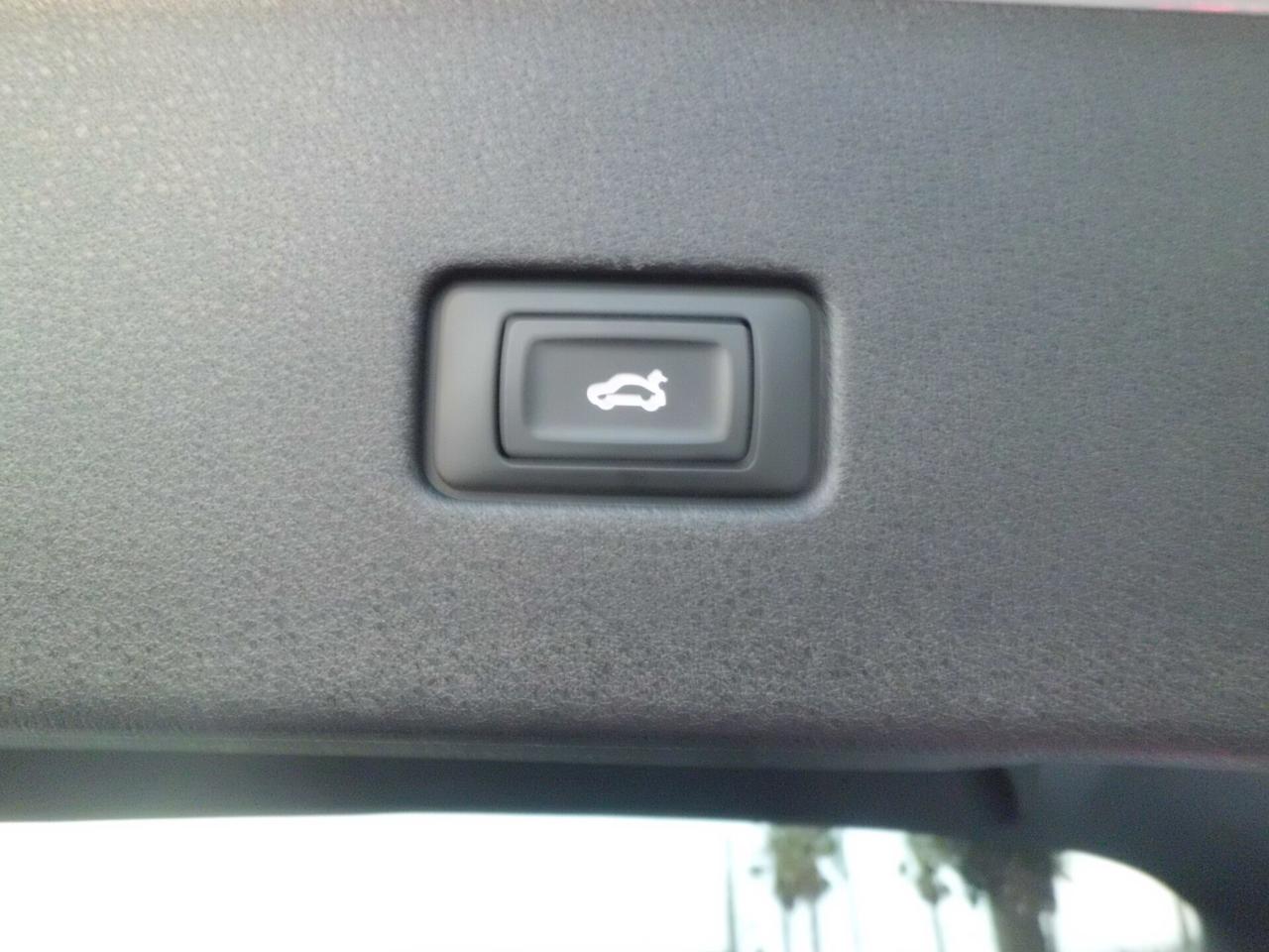 Audi Q8 50 TDI 286 CV quattro tiptronic Sport