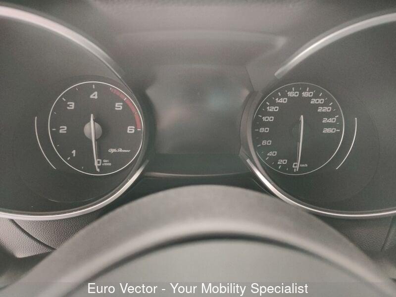 Alfa Romeo Stelvio 2.2 Turbodiesel 180 CV AT8 Executive