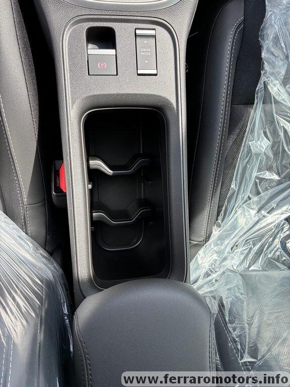 Jeep Avenger 1.2 Turbo 110 CV MHEV Summit bicolor km0