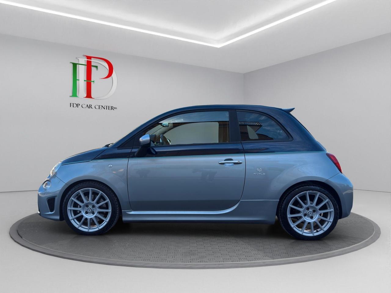 Abarth 695 Cabrio 1.4 Turbo Rivale