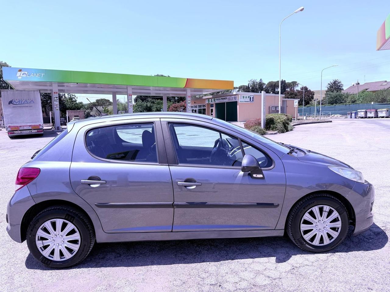 Peugeot 207 1.4 8V 75CV 5p. Energie Sport ECO GPL