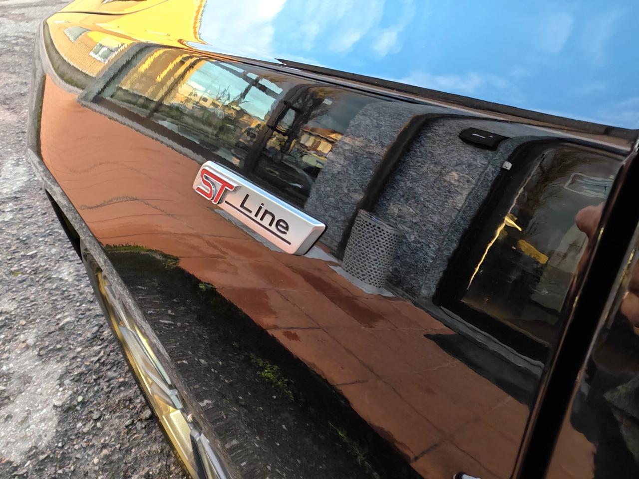 Ford Focus Hybrid 155cv Automatica ST-Line