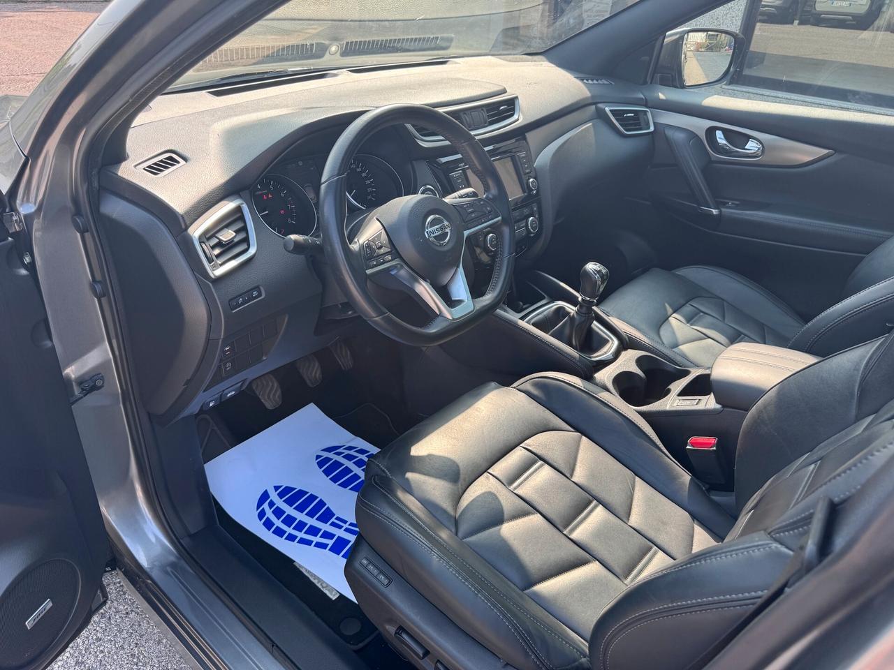 Nissan Qashqai 1.3 dig-t Tekna 160cv TETTO PELLE LED 1 PROPR.