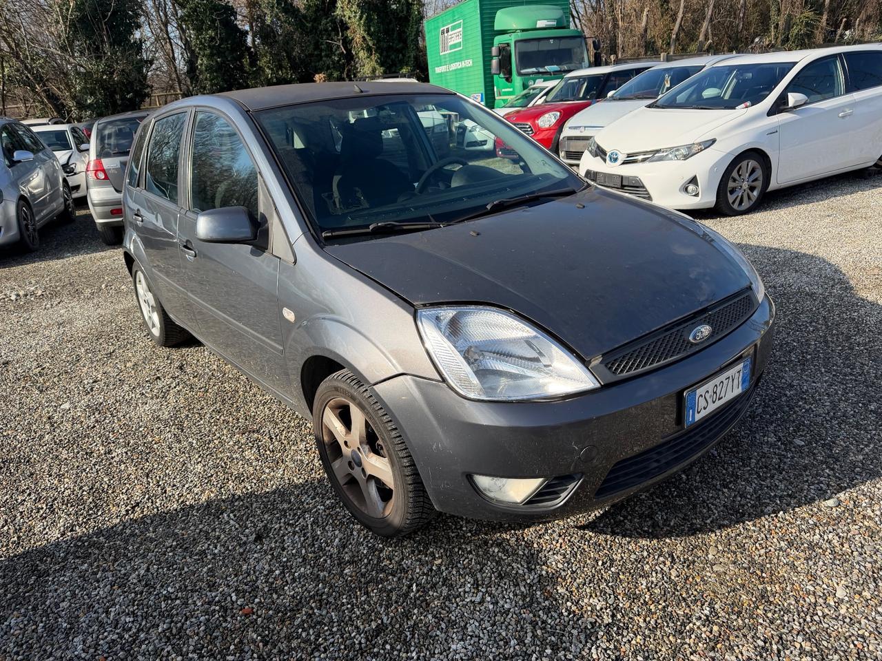 Ford Fiesta 1.4 TDCi 5p. Ghia