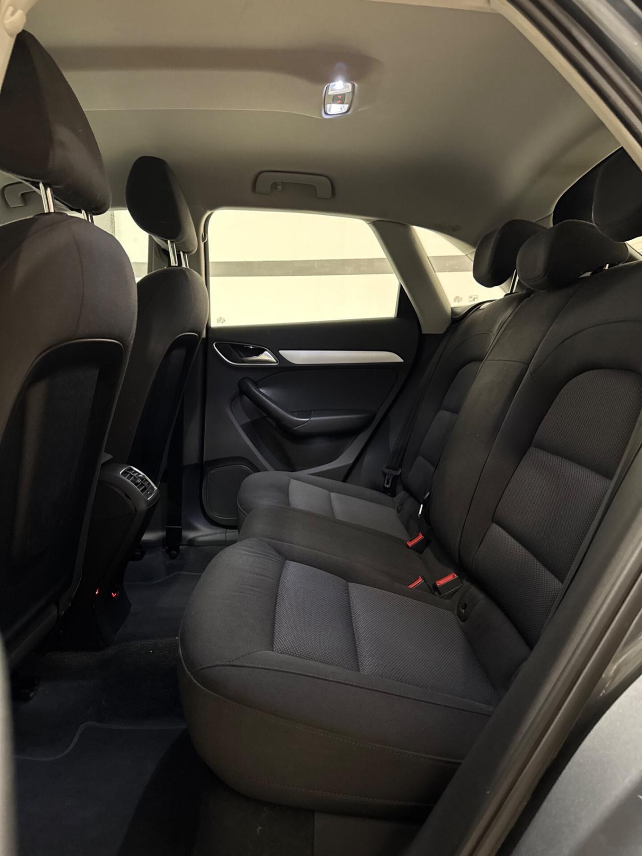 Audi Q3 2.0 TDI 120 CV