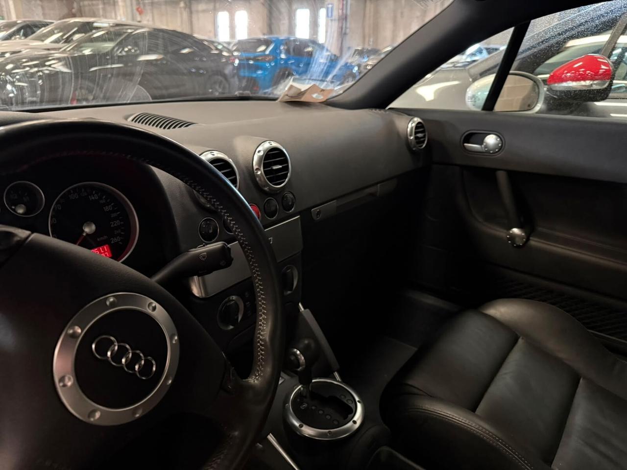 Audi TT Coupé 1.8 T 20V 179 CV cat solo 39.800km