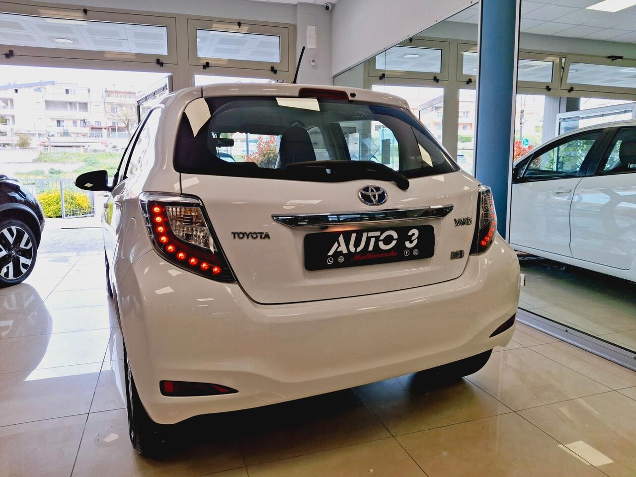 Toyota Yaris 1.5 Hybrid 5 porte Cool "Unico Proprietario