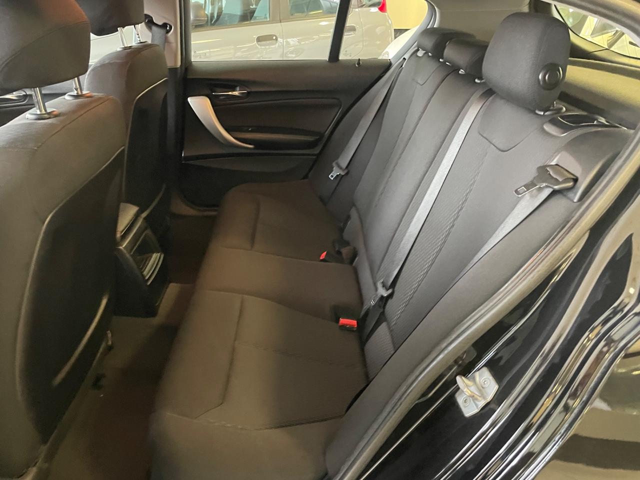 Bmw 116 116i 5p. Urban - Nessun vincolo -