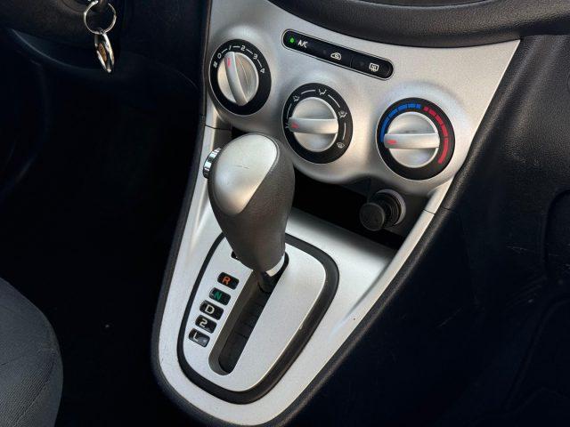 HYUNDAI i10 1.1 12V Active *NEOPATENTATI*