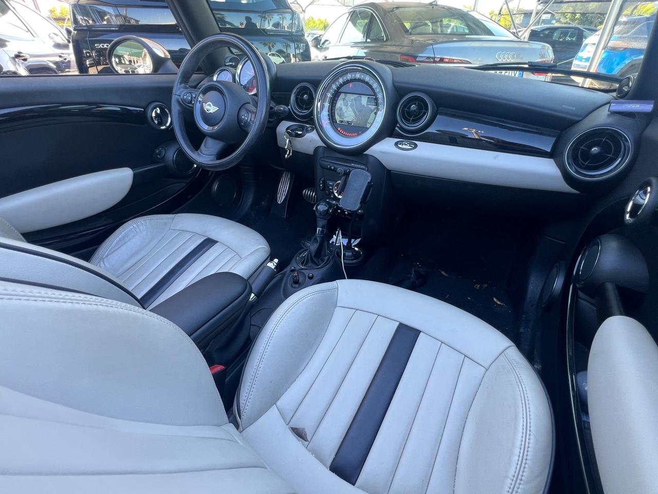 Mini 2.0 Cooper SD Cabrio FINANZIABILE