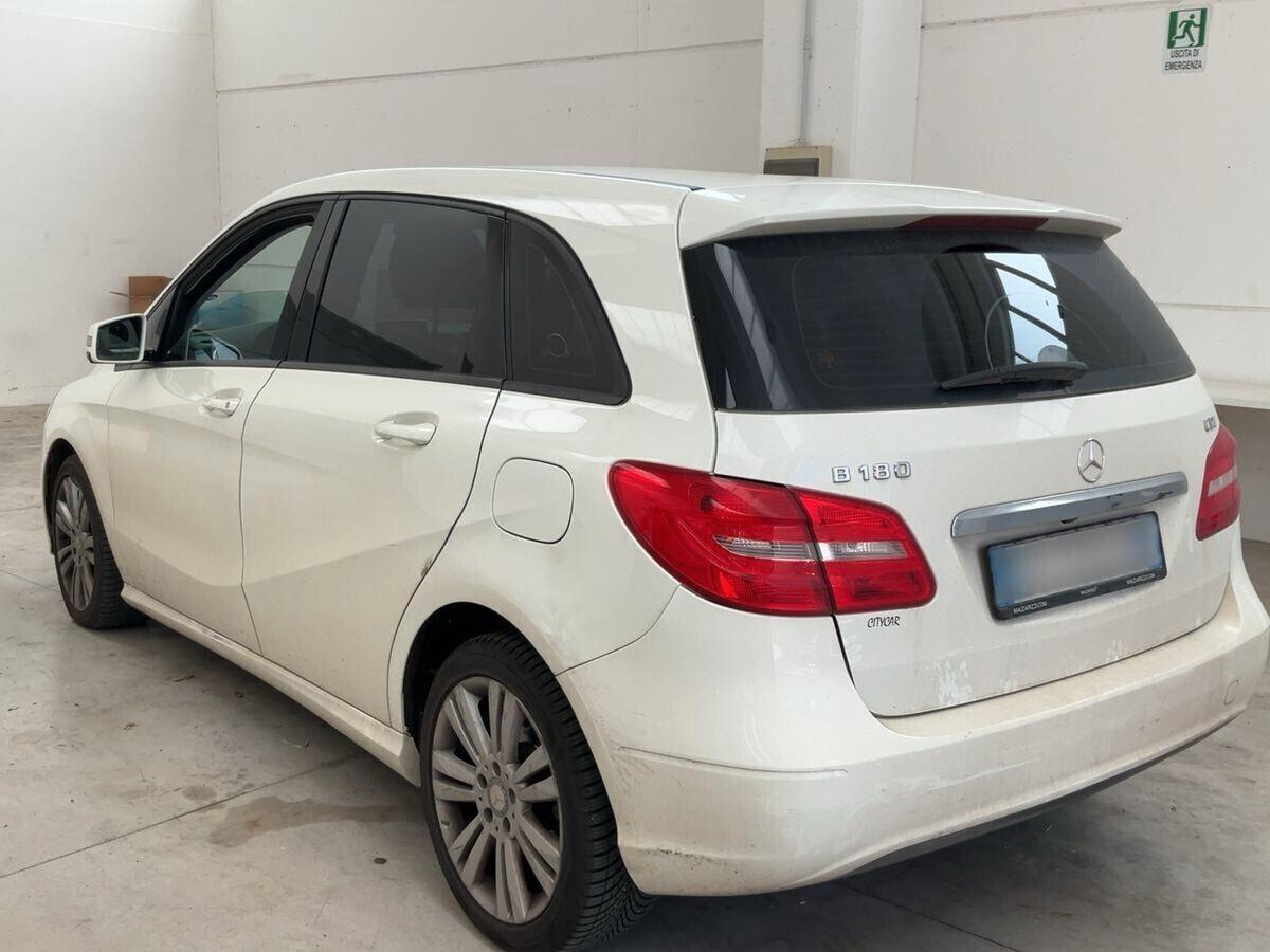 MERCEDES CLASSE B 180 CDI - AUTOMATICO