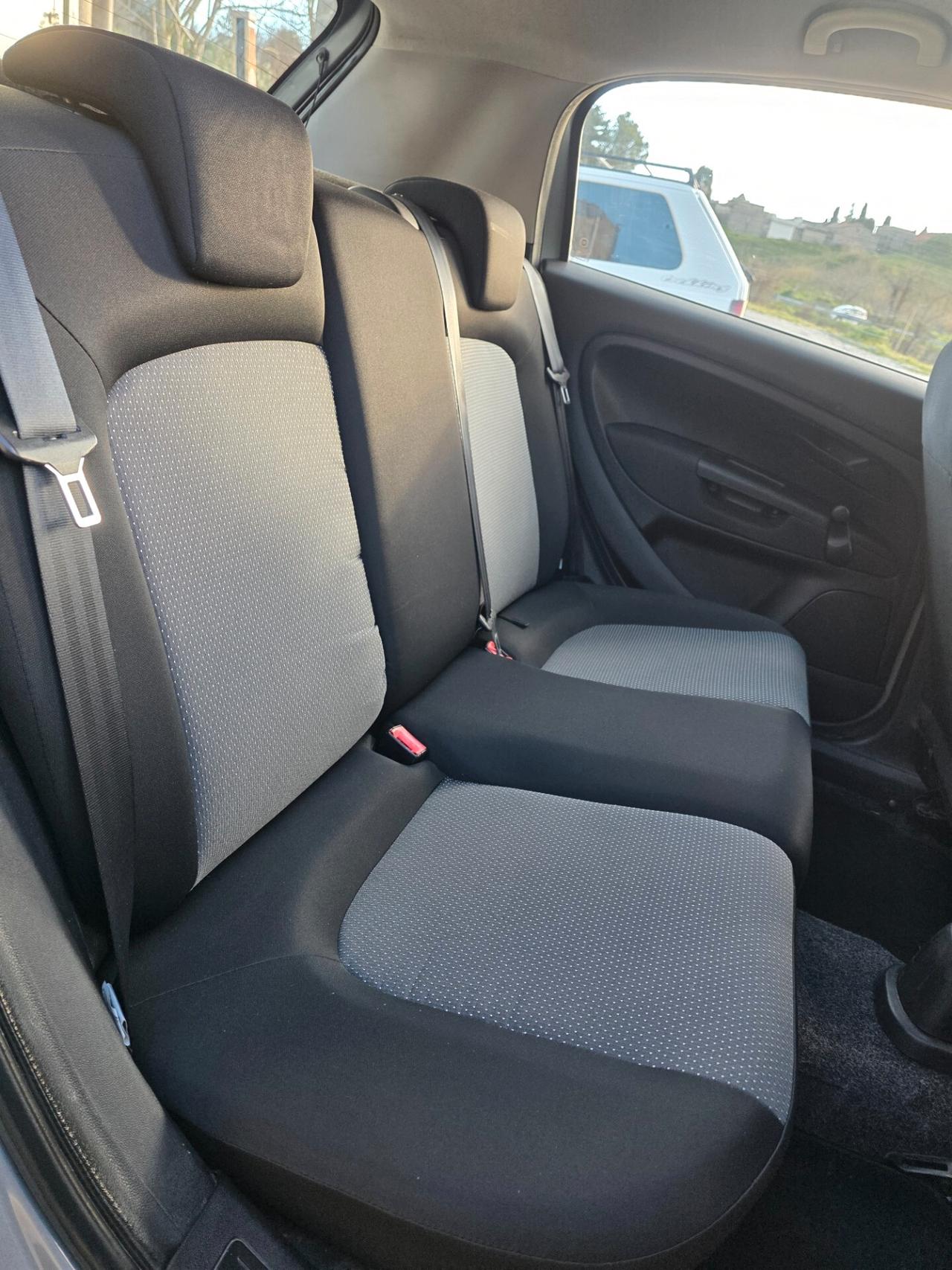 Fiat Punto 1.3 MJT II 75 CV 5 porte Lounge