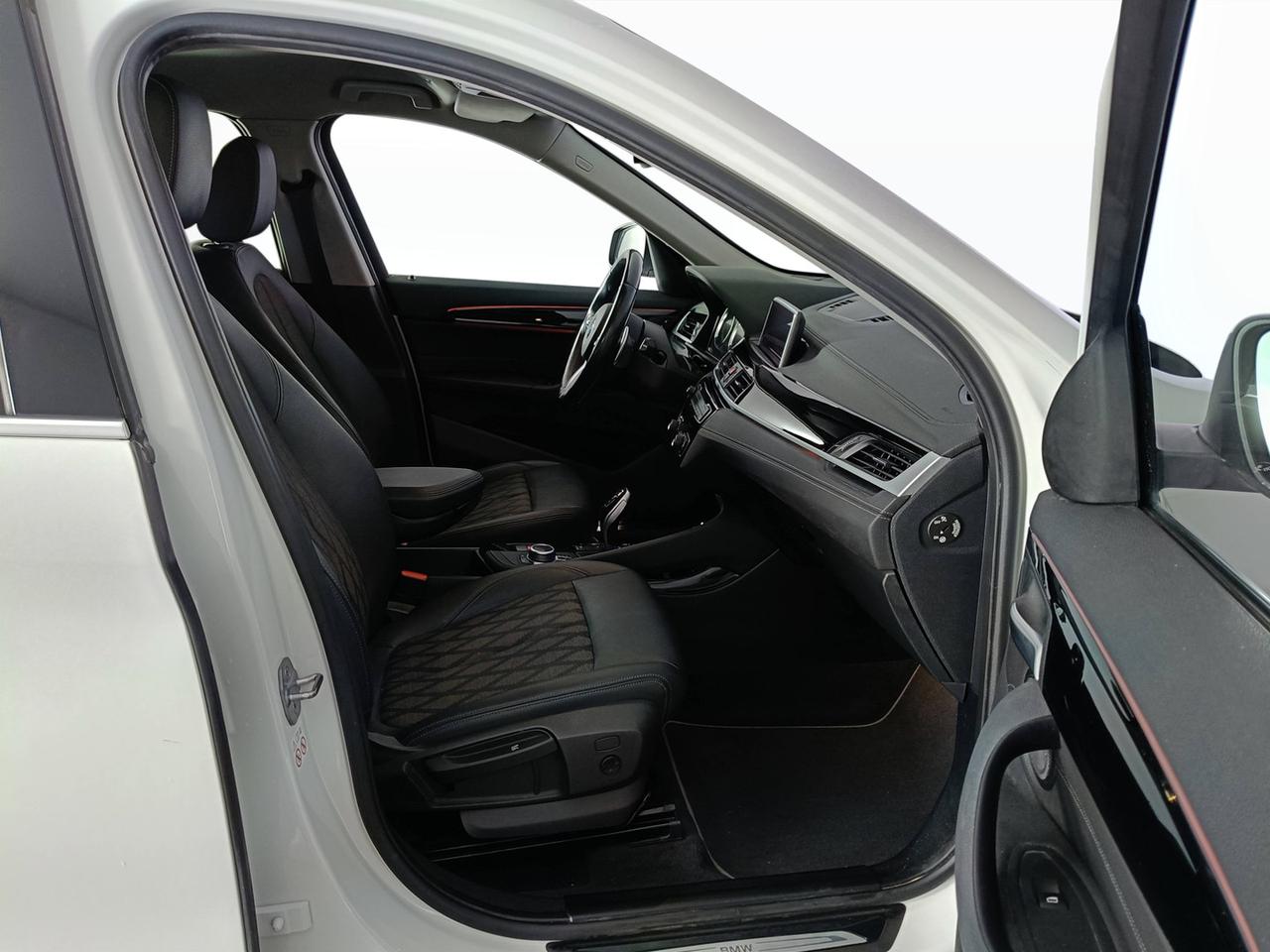 BMW X1 F48 2019 - X1 xdrive18d xLine Plus auto