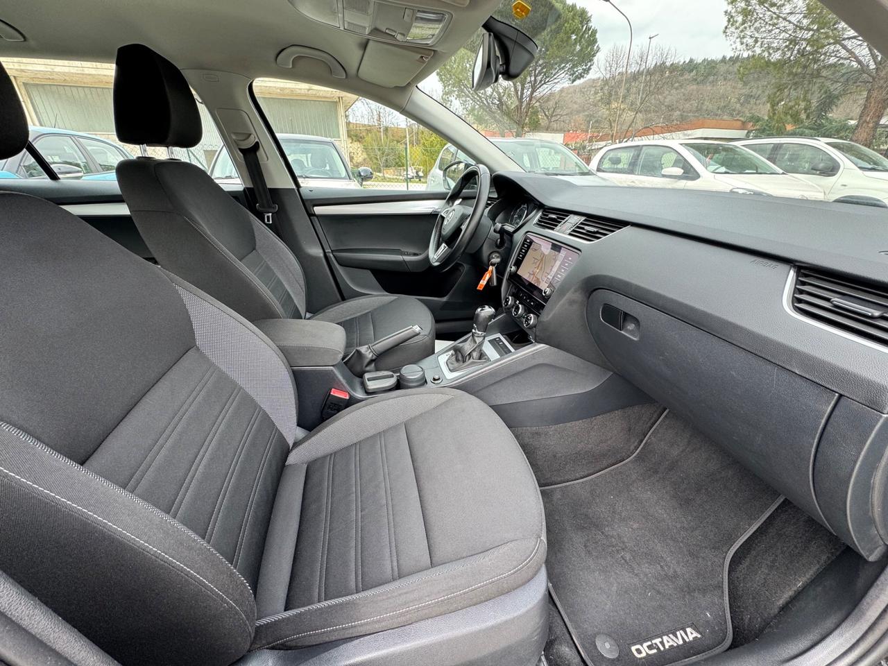 Skoda Octavia 1.5 DSG Wagon Executive G-Tec