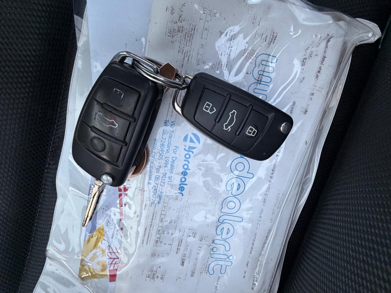 AUDI A4 S-LINE CABRIO 2.0 TDI 6MARCE MANUALE