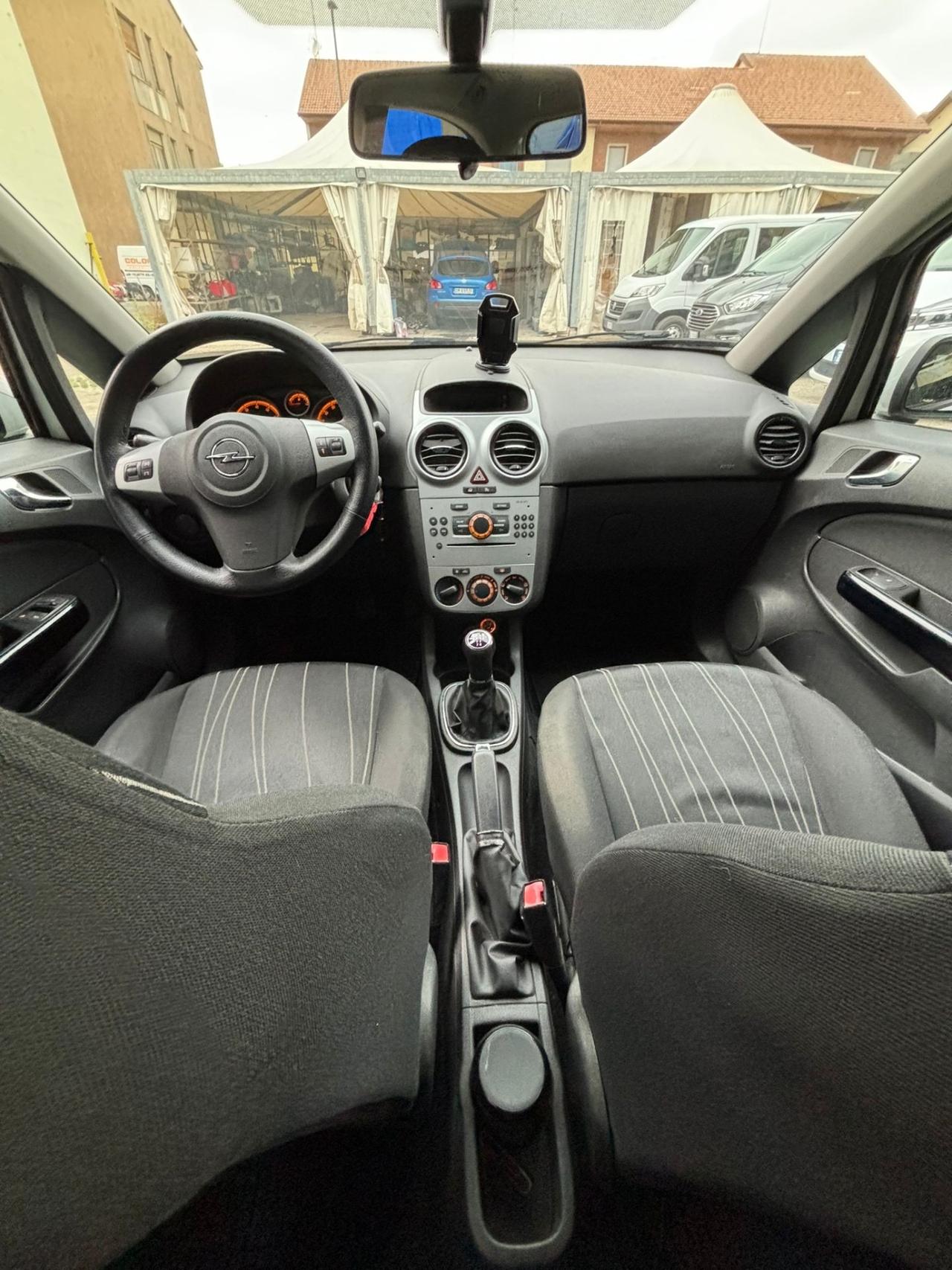 Opel Corsa LEGGERE DESCRIZIONE