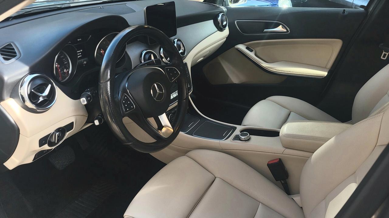 Mercedes-benz GLA 200 d Automatic Sport