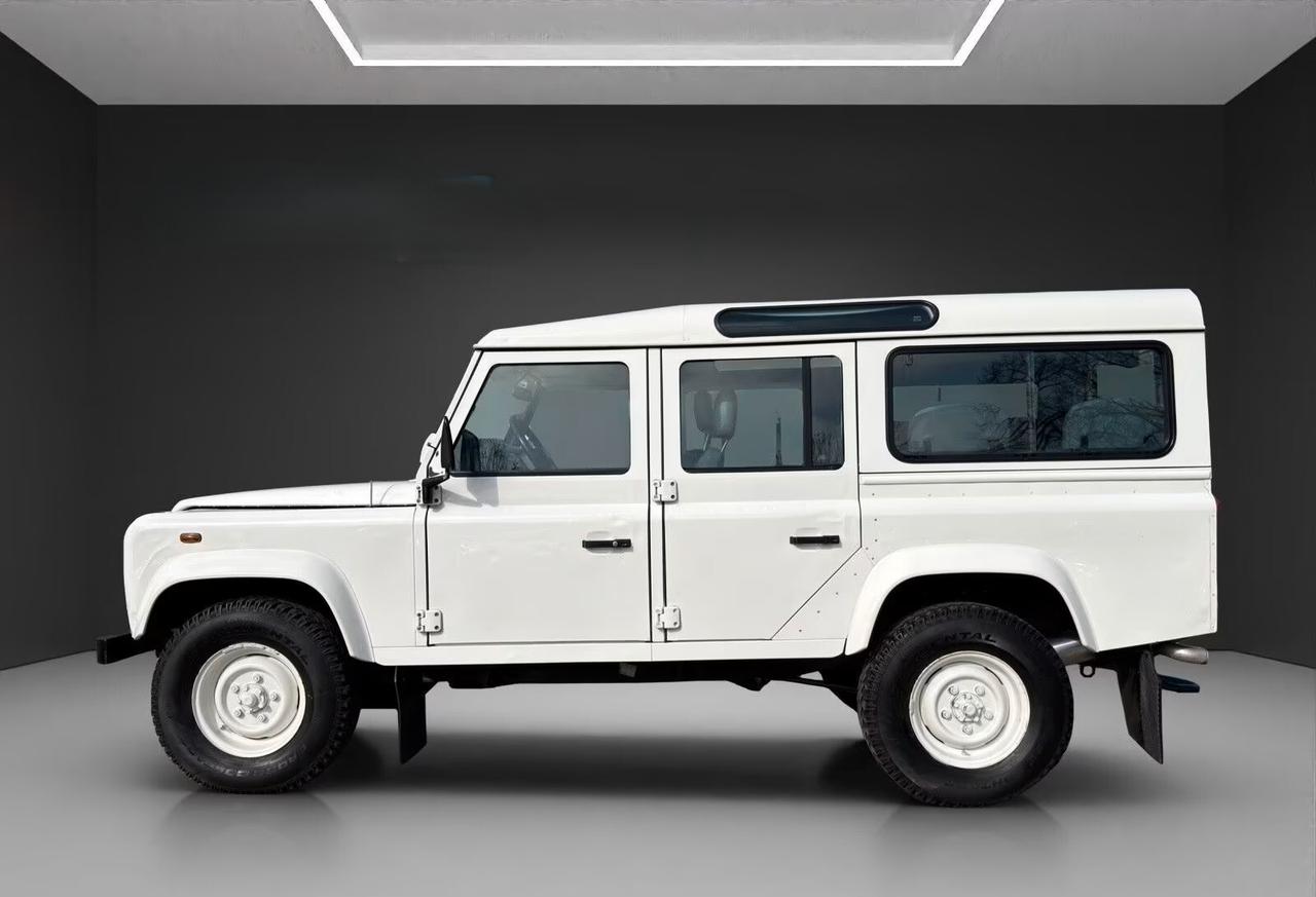 Land Rover Defender 110 E Station Wagon 10 POSTI! ARIA