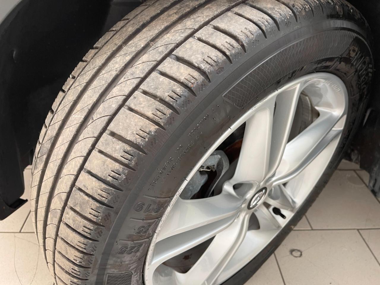 Nissan Qashqai Tekna 1.5 dci 115cv c.auto-Ok Neopaten-LEGGI SOTTO
