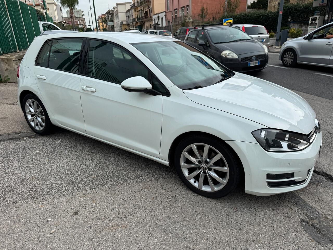 Volkswagen Golf 7 VII Business 1.6 TDI 105 CV 5p. Highline BlueMotion Tech.