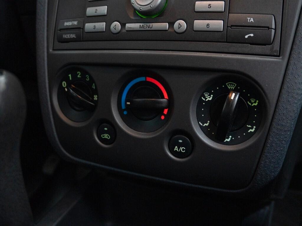 Ford Fusion 1.4 Benzina