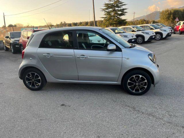 SMART ForFour 70 1.0 Passion