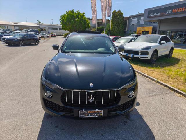 MASERATI Levante V6 Diesel 275 CV AWD