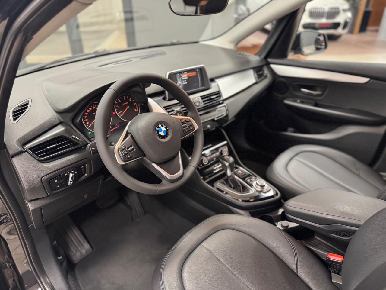 Bmw 2er Active Tourer 218d Sport