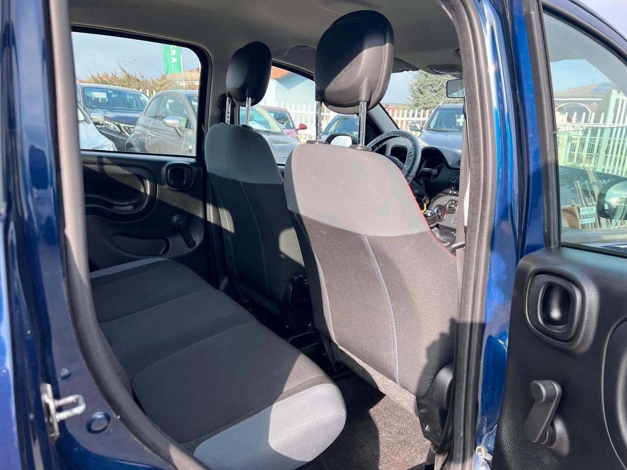 Fiat Panda 1.2 Connected by Wind