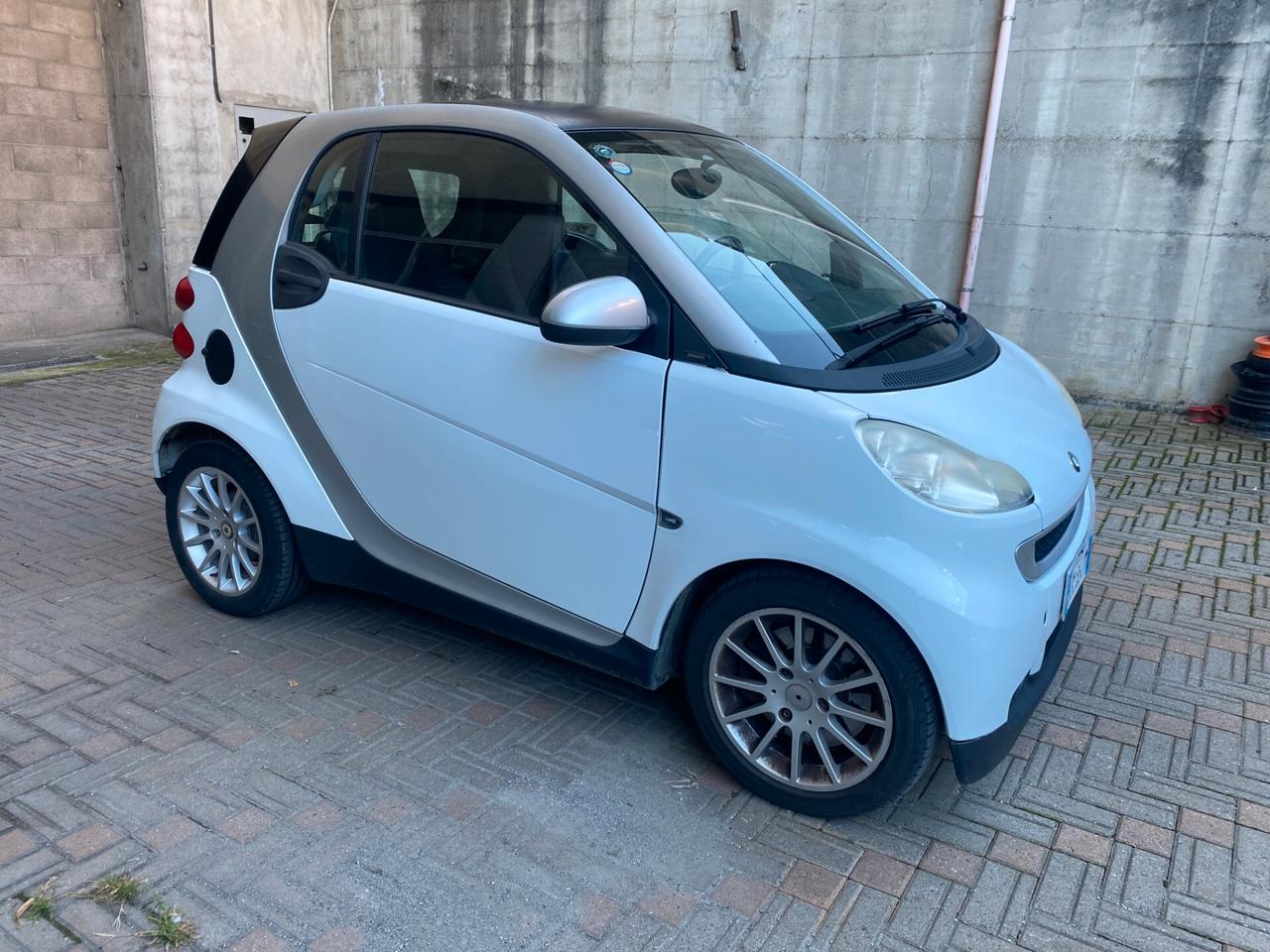 Smart ForTwo 1000 52 kW coupé passion
