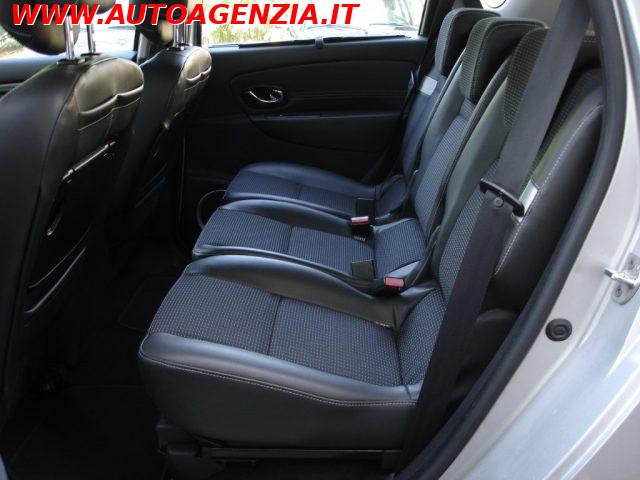 RENAULT Scenic 1.5 dCi 110CV X Mode De Luxe