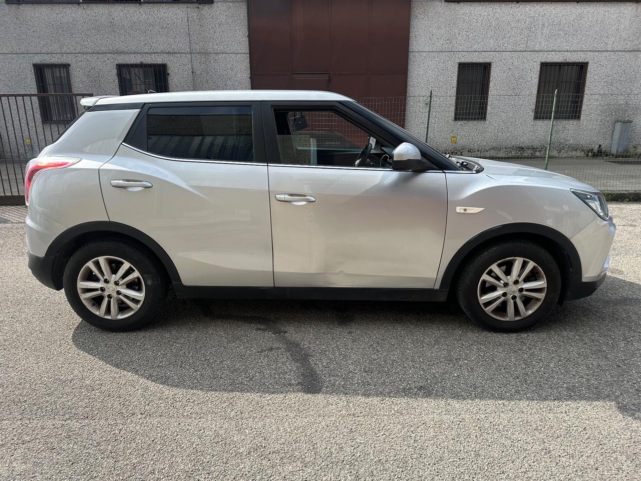 Ssangyong Tivoli 1.6 2WD Bi-fuel GPL Easy