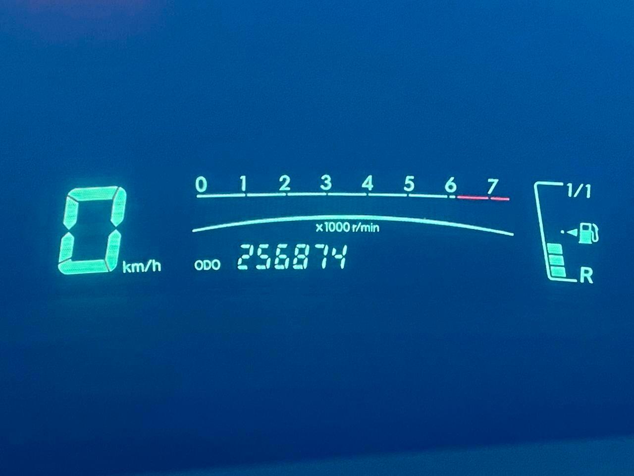 Toyota Yaris 1.0 3 porte Now