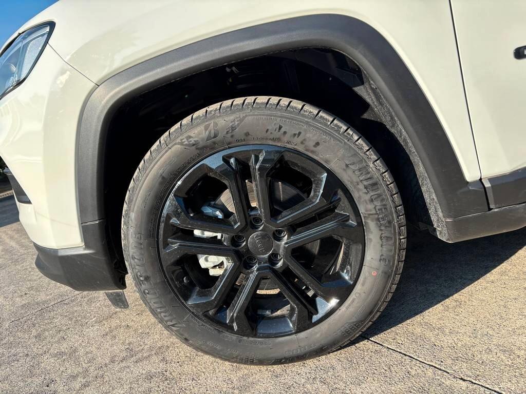 Jeep Compass 1.6 Multijet Night Eagle 2025 KM 0 IVA ESPOSTA Tua a soli 289 Euro al mese