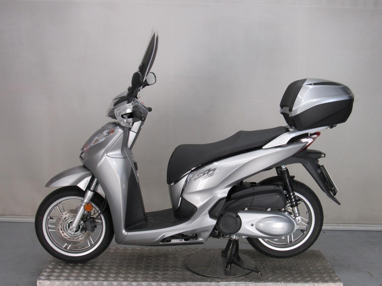 Honda SH 300 i ABS