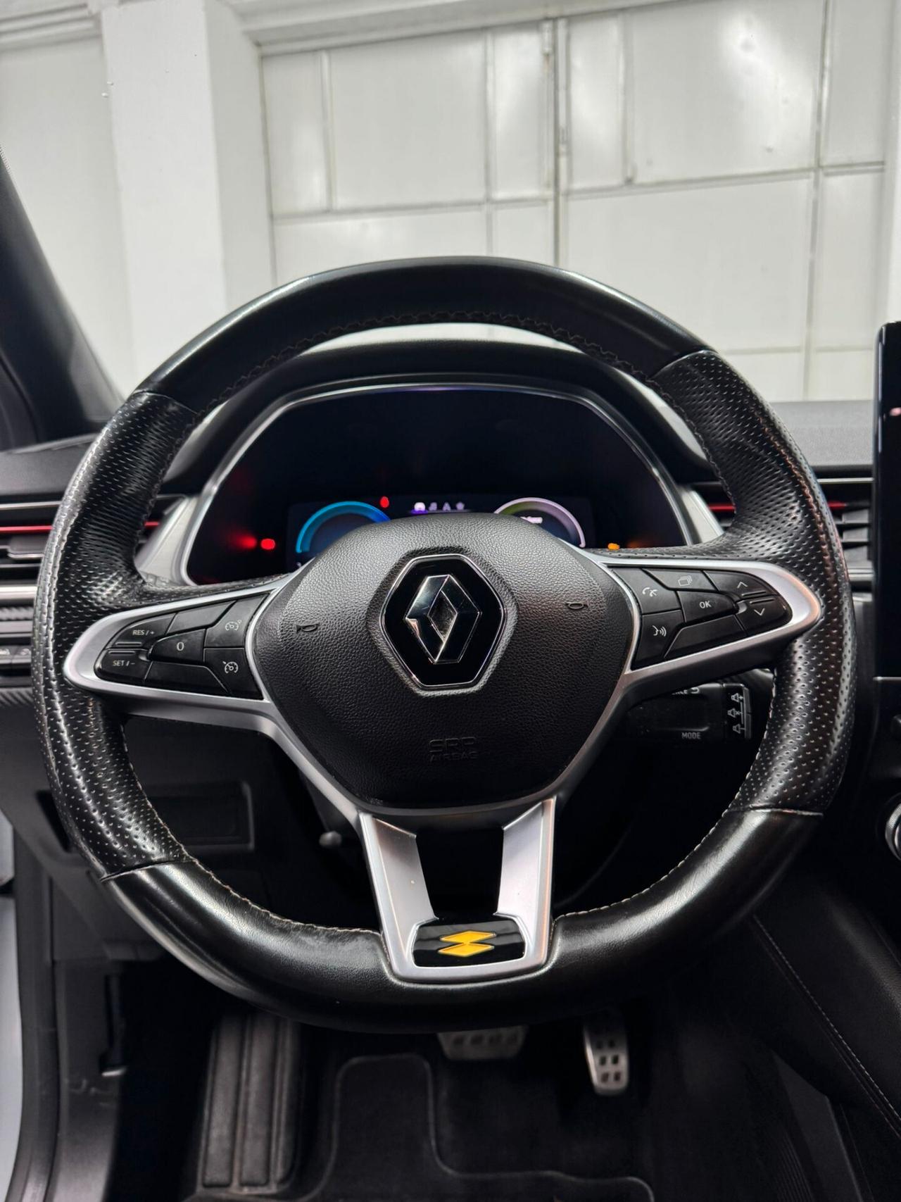 Renault Captur Plug-in Hybrid E-Tech 160 CV RS Line