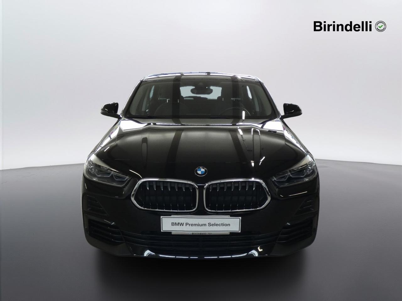BMW X2 (F39) - X2 sDrive18d Business-X