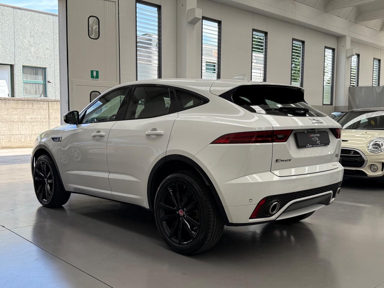 Jaguar E-Pace 2.0D 180 CV AWD R-Dynamic S