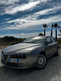 Alfa 159